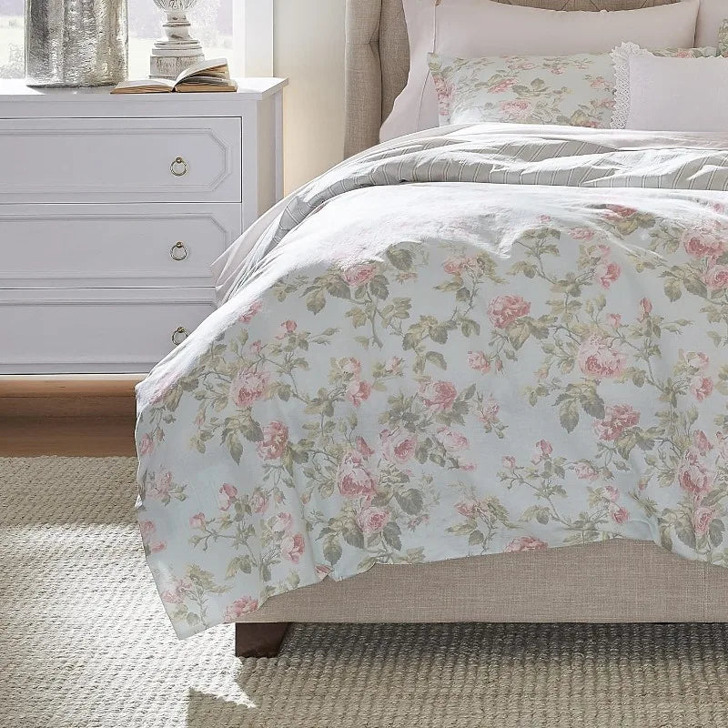 Reversible Cotton Queen Duvet Cover Set with Matching Shams